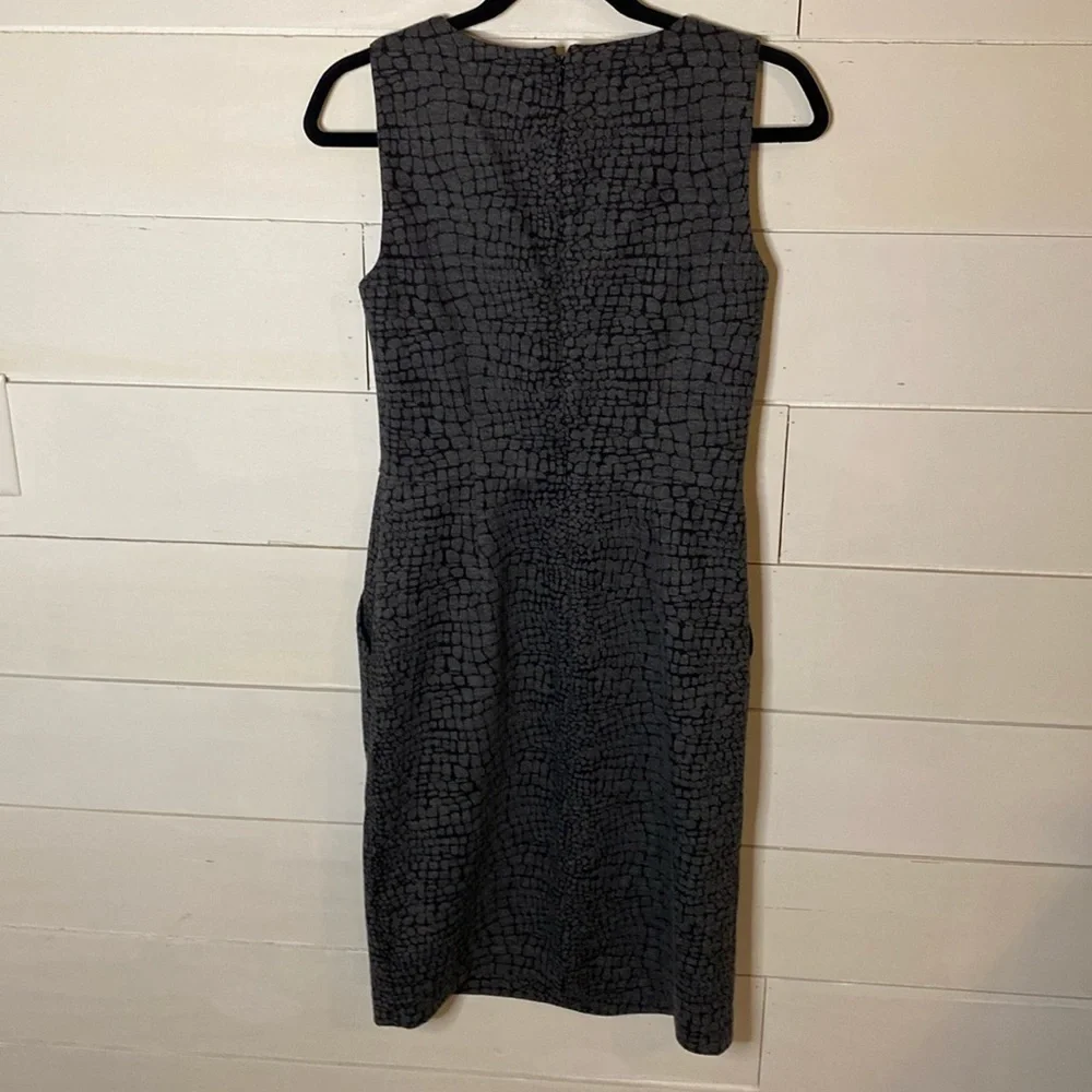 Calvin Klein Gray Sleeveless Sheath Midi Dress Square Neck. Size 4. Zipper back.